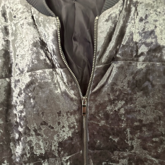 Bomber Jacket - Picture 3 of 3